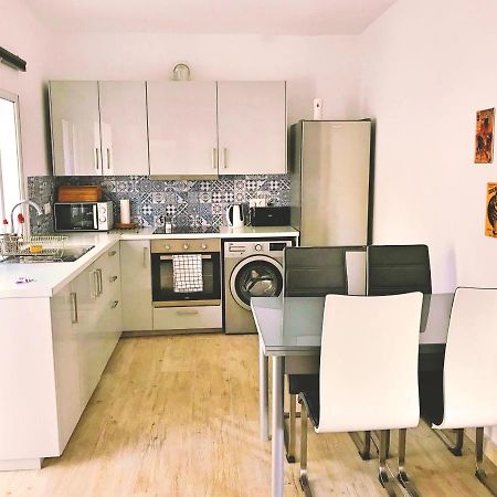 Town House With Patio In Quiet Residential Area 10 Min From Beach Torremolinos Exterior foto